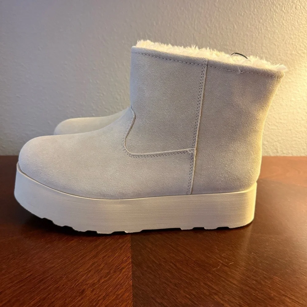 NWT Time and Tru suede leather platform boots size 9